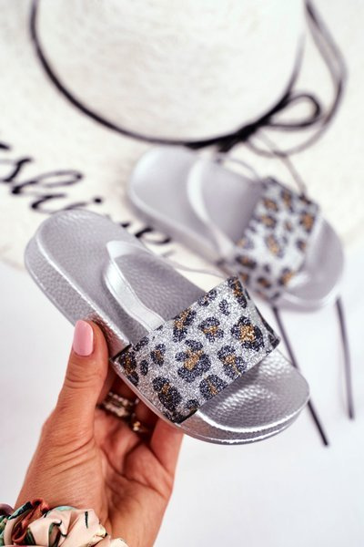 Detské dievčenské žabky Leopard Silver Rimia
