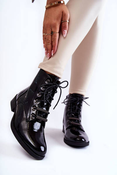 Klasické lakované dámské teplé boty černé Grimma