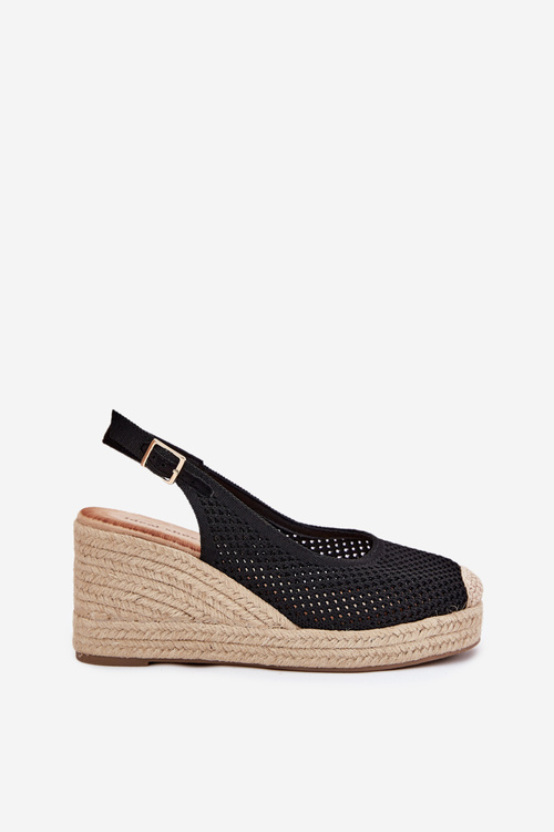 Dámske Sandále Na Klíne S Pletivom Čierne Tulliata