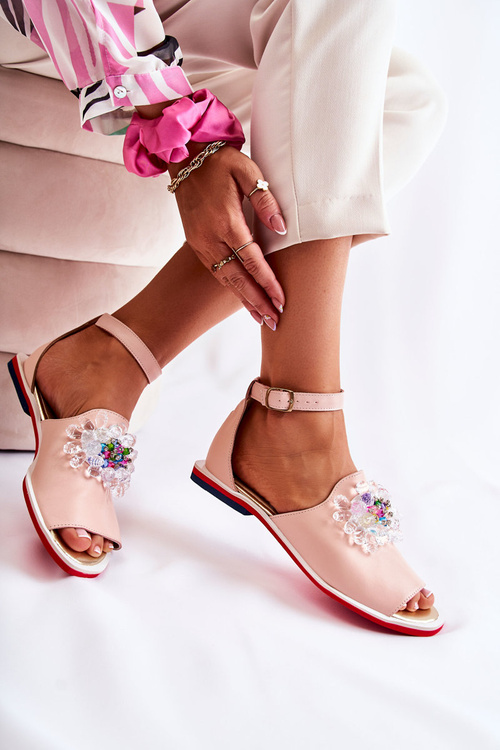 Dámské kožené sandály s zdobením Světle růžová Nevassa