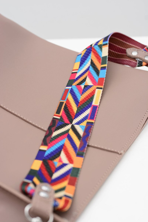 Dámsky veľký ružový prášok