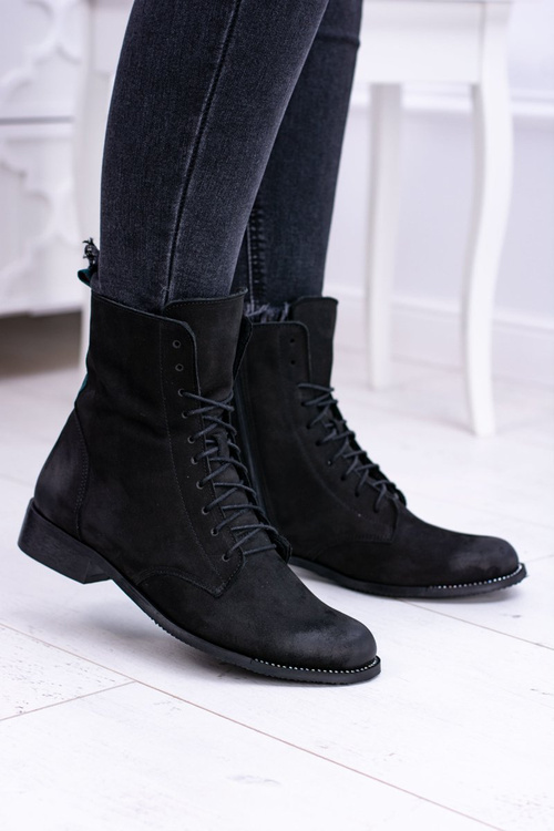 Kožené čierne dámske topánky na ostrove