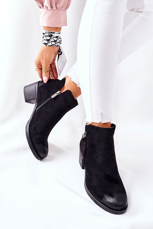 Ženské semišové topánky Black Bellarena