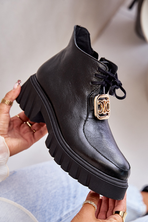 Zazoo 2952 Kožené Čižmy So Zlatou Dekoráciou Čierne