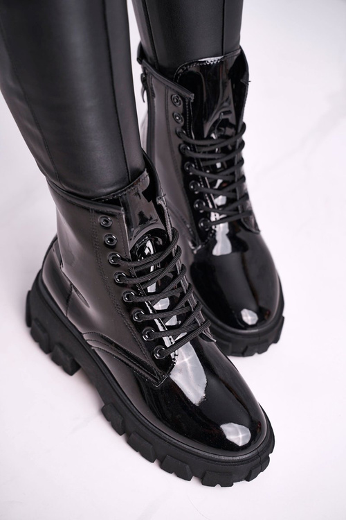 Dámské Kotníkové Ploché Boty Lakované Cerné Linzo