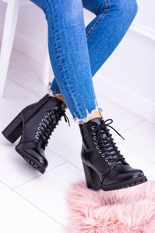 Lu Boo Black topánky na stĺpe Halsey Rinestant