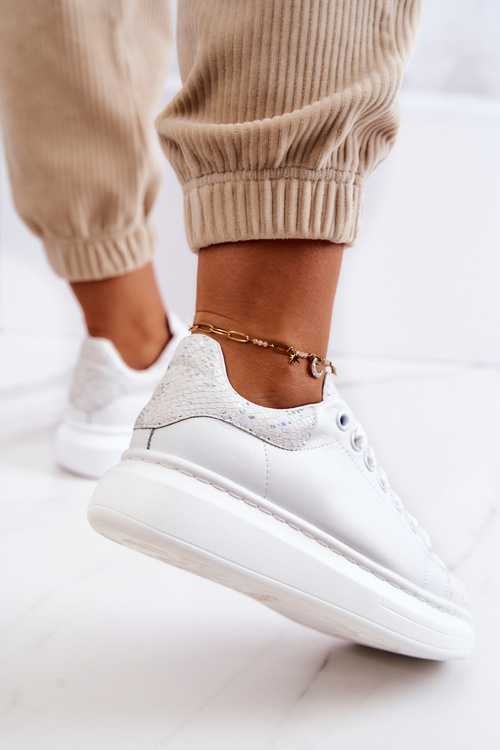 Dámske športové topánky Goe JJ2N4053 biela