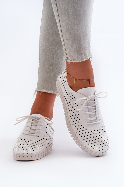 Dámské kožené tenisky s vyšívaným vzorem Bílé Ilvima