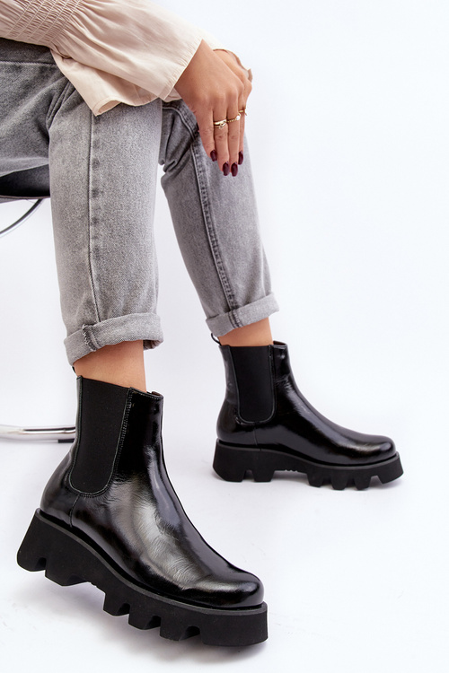 Dámské kožené botky na masivní podrážce Laura Messi 2571 černé