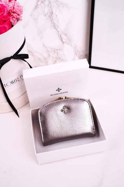 Malá Podkovová Peněženka Zapnutá Náušnicí MILANO Stříbrná