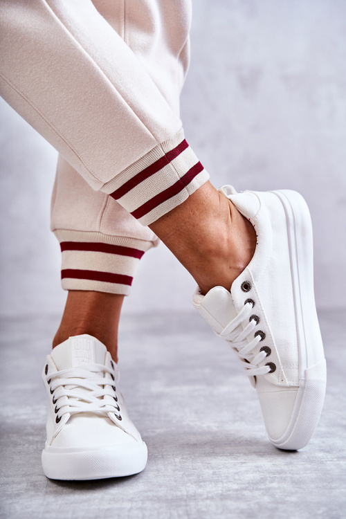 Nízke dámske materiály tenisiek Veľká hviezda KK274003 biela