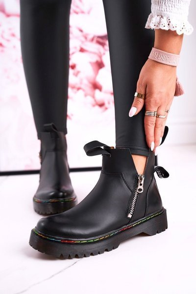 Dámske topánky Jodhpur s farebným piercingovým čiernym addisonom