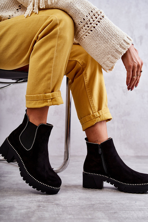 Dámske čierne topánky s cvočkami