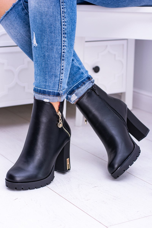 DÁMSKÉ ČERNÉ KOTNÍKOVÉ BOTY Superlove