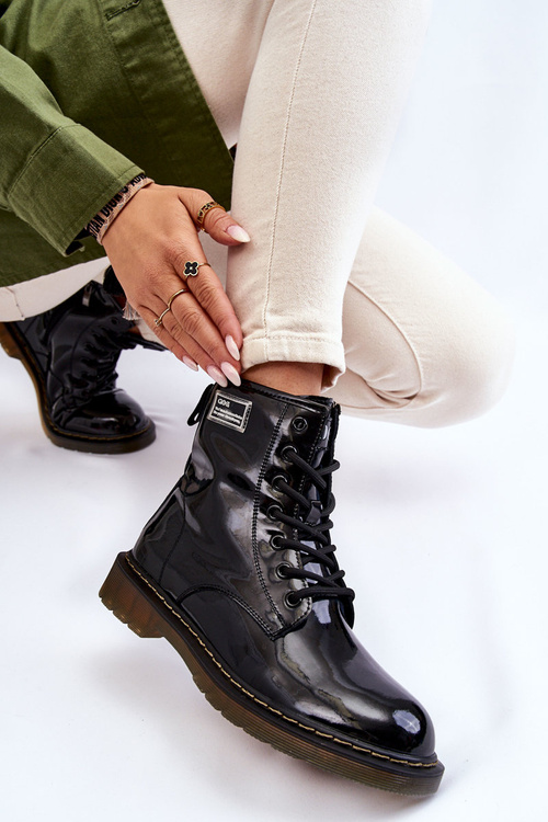 Dámské Lakované boty zateplené GOE II2N4050 Černá