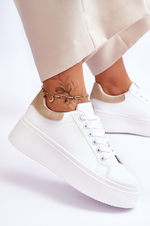 Športové topánky na masívnej bielej a béžovej platforme Boneti