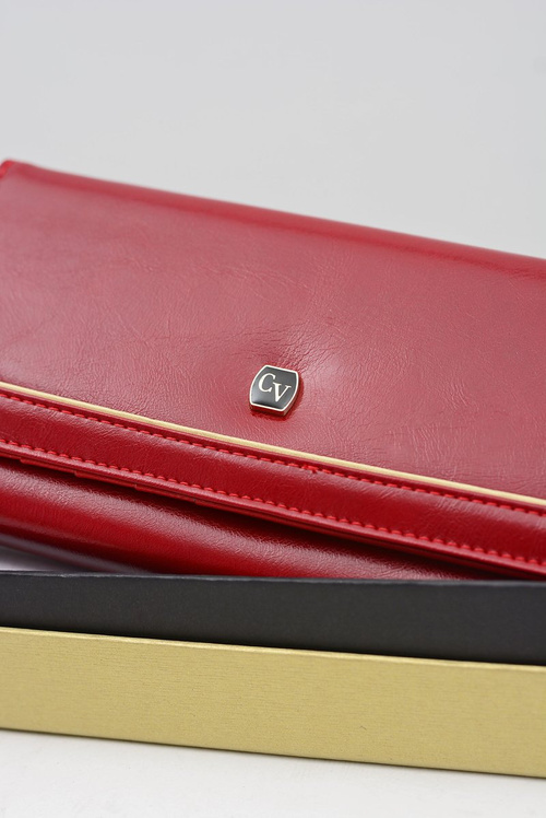 Veľká dámska červená peňaženka