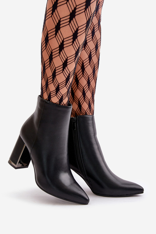 Dámske Čižmy Na Podpätku So Zipsom Zateplené Eko Koža Čierne Mevair