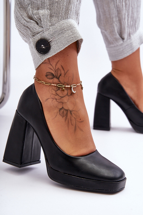 Kůže Podpatky Na Masivním Podpatku Černá Rosalia