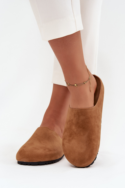 Dámske pantofle na platforme Camel Sylviane