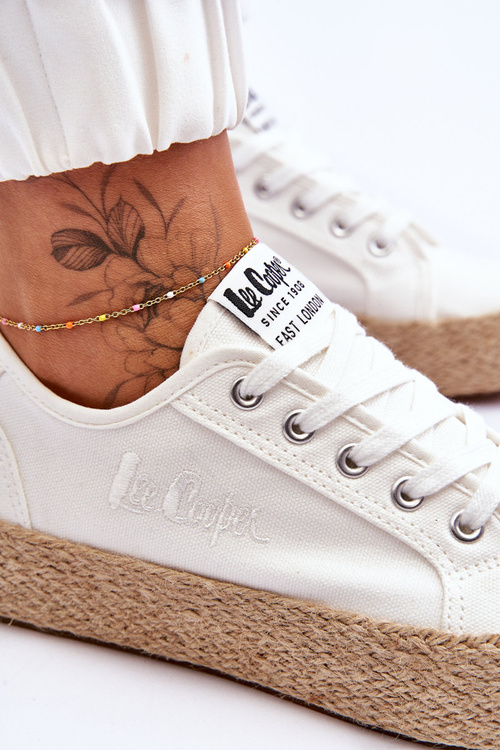 Módne tenisky s Lee Cooper LCW-23-31-1796L White Braid