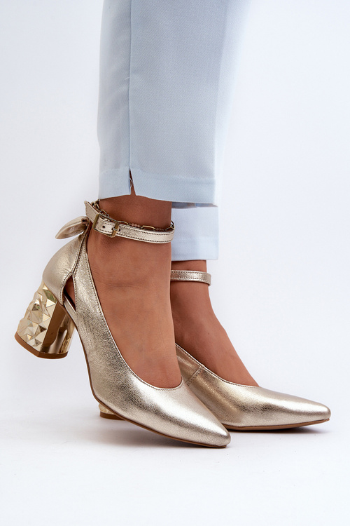 Kožené lodičky S Mašlí Maciejka 05059-25 Zlaté