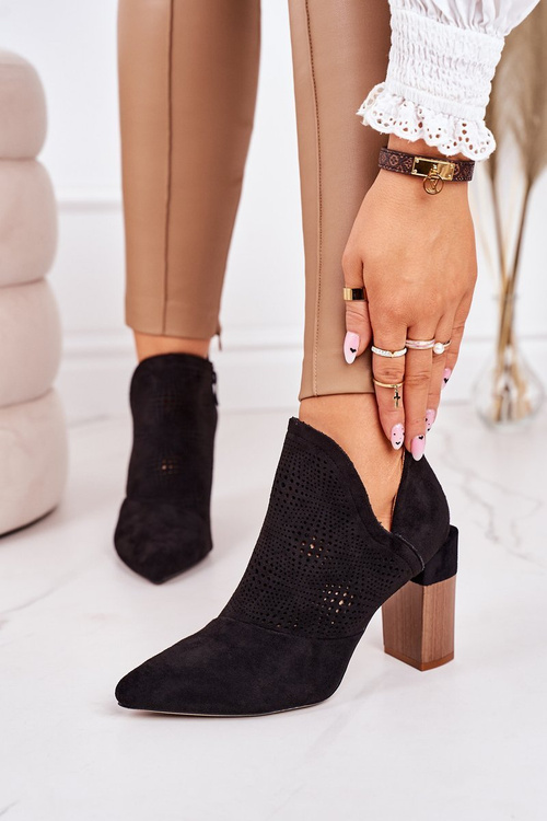 Otvorené topánky na Black Michelle Post