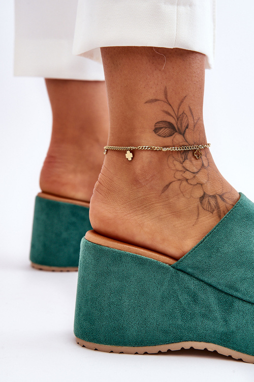 Dámske papuče na masívnej platforme Green Martina