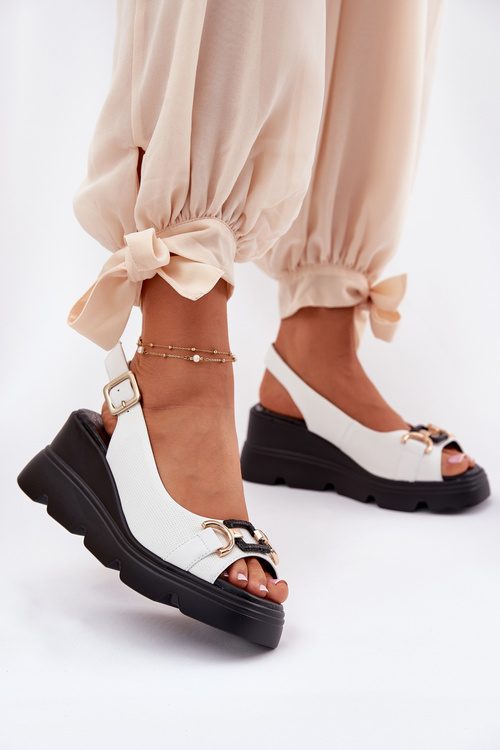 Dámské Kožené Sandály Na Klínu A Platformě S Dekorací Artiker 56C1588 Bílé