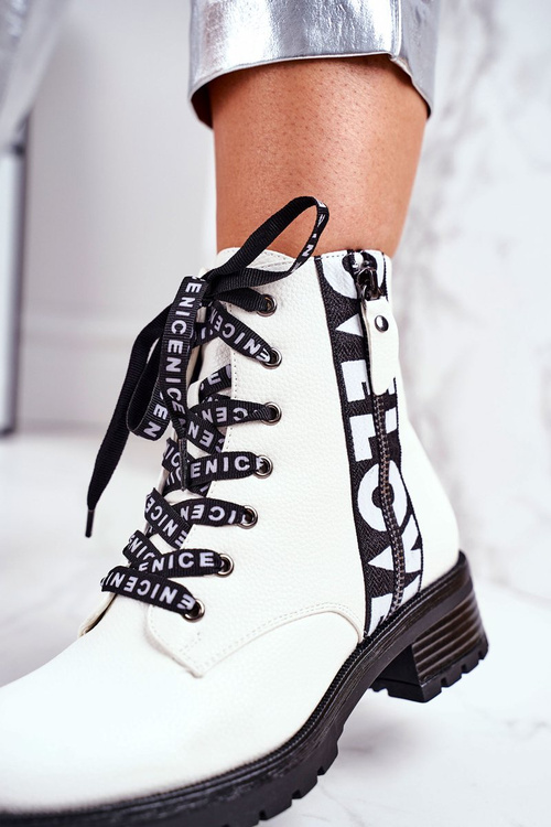 Dámské Kotníkové Ploché Boty Bílé Verso