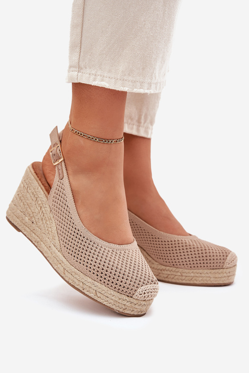 Dámske Sandále Na Klíne S Pleteninou Tmavo Béžové Tulliata