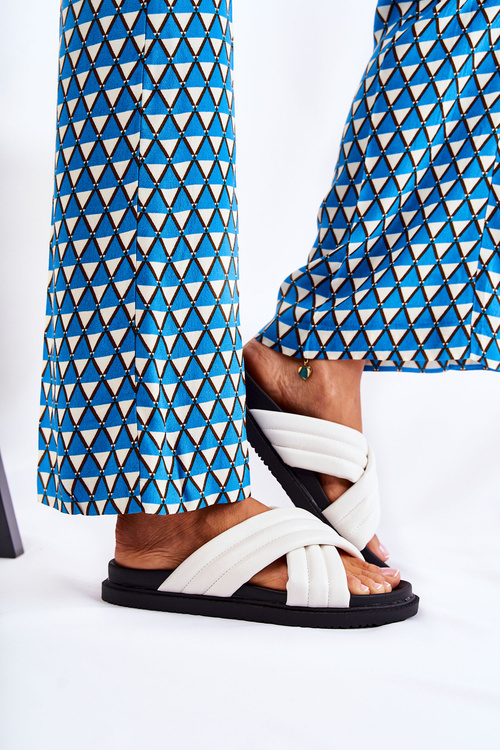 Klasické dámské kožené pantofle bílé Daron