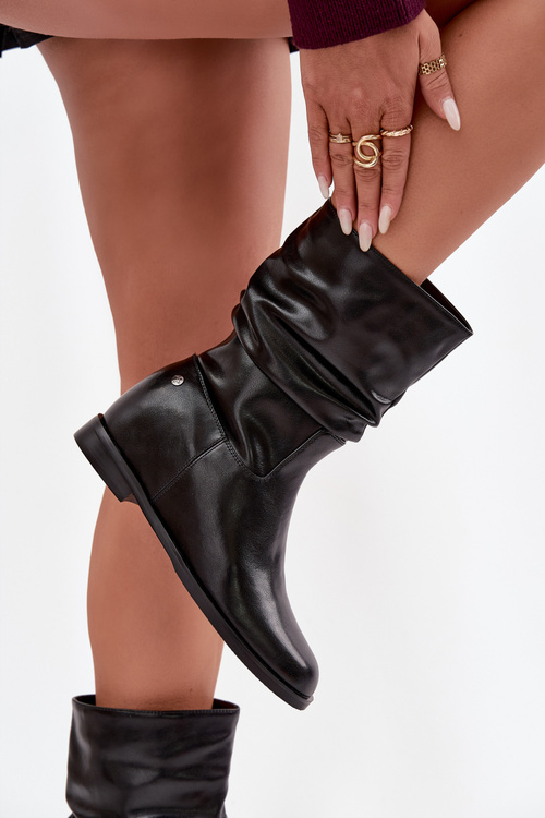 Kožené dámske čižmy s prehnutím vyteplené Maciejka K7211 02 Čierne