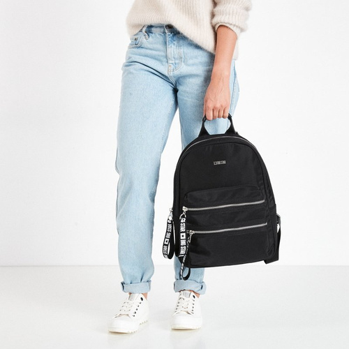 Dámsky športový batoh veľký hviezda GG574136 čierna