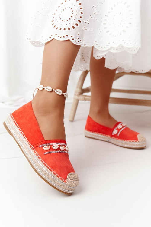 Espadrilles na platforme koralových škrupín v Seashell