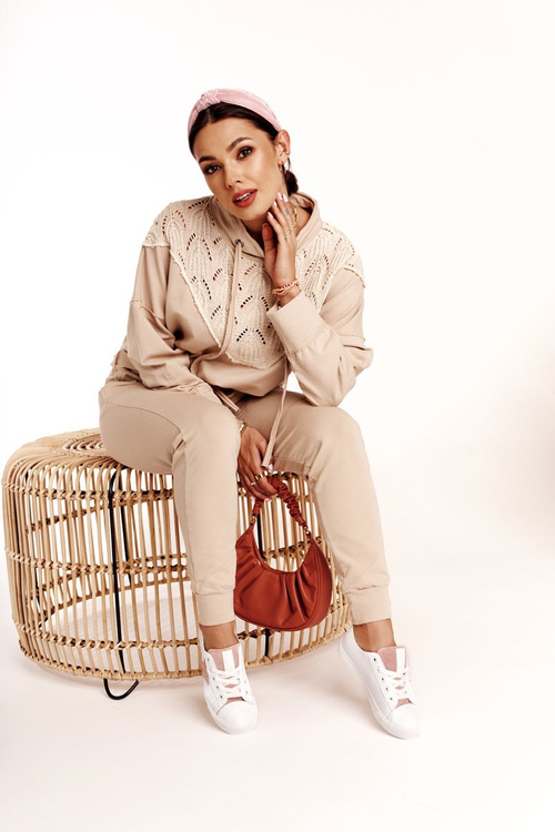 Dámske kožené tenisky s hviezdnou veľkou hviezdou DD274691 biela a ružová