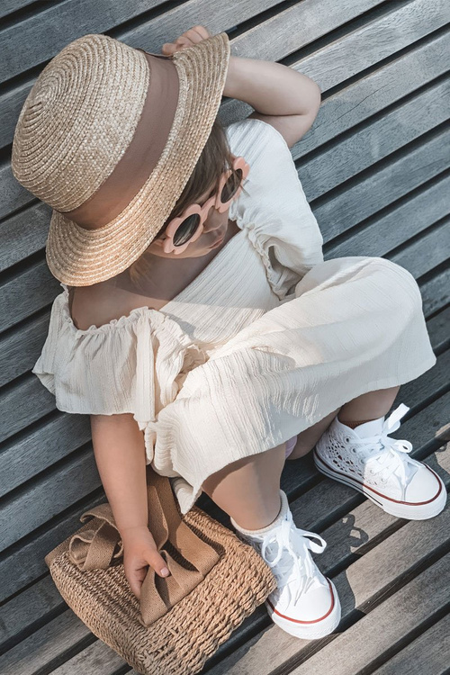 Detské vysoké tenisky s čipkovanými bielymi rolami