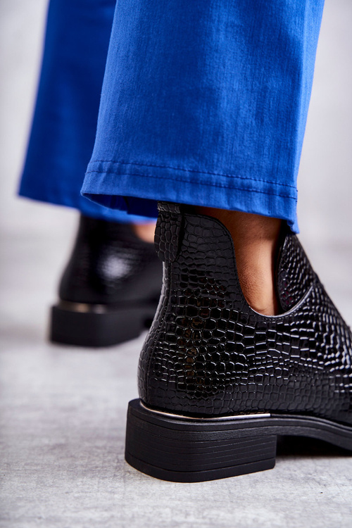 Maľované topánky s plochým výrezom čiernej eunice