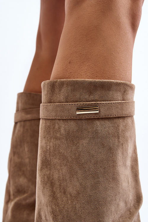 Ženské topánky na skrytej klinovej béžovej pattii