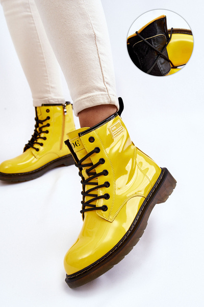 Ženské lakované izolované topánky goe ii2n4054 žltá