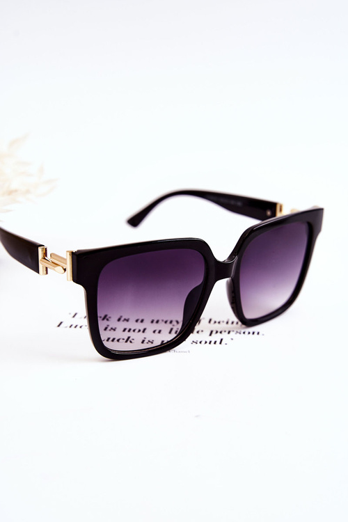 Dámske slnečné okuliare v120026 čierne