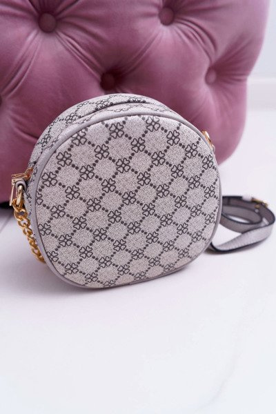 Béžová taška na kruhový kmeň