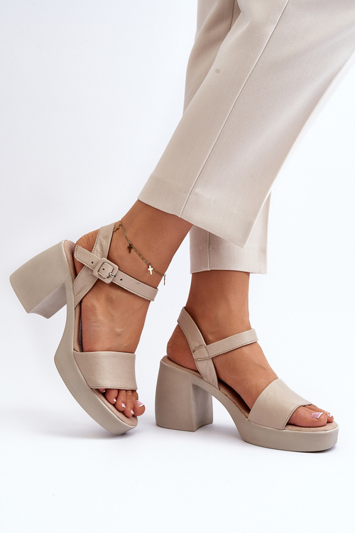 Zazoo 40386 Dámské kožené sandály na podpatku Beige