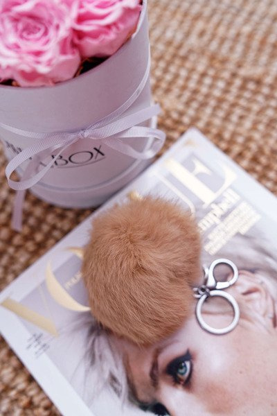 Veľký hnedý prsteň pre kabelku