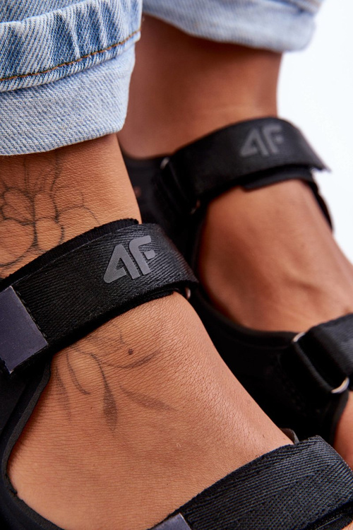 Dámské sportovní sandály 4F 4FSS23FSANF016-22S černé