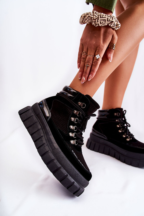 Módní dámské kozačky na platformě černé Magnific