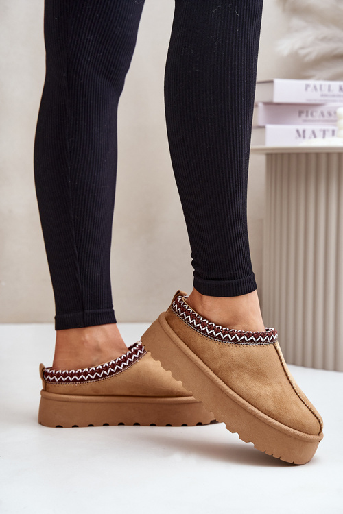 Nízké dámské sněhule s výšivkou na platformě Camel Narirya