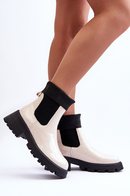 Jodhpur topánky lakované dámske béžové pavo