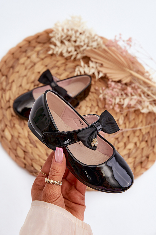 Dětské lakované balerínky s mašlí a suchým zipem černé kočičí