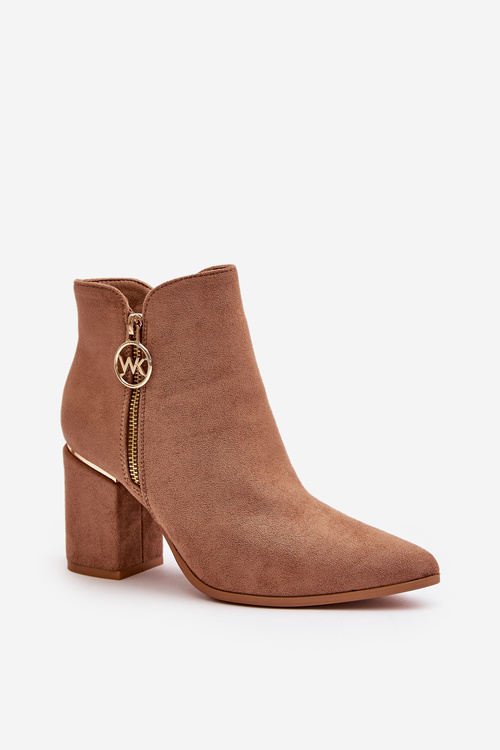 Dámské boty na podpatku se špičatou špičkou eko semišové zateplené hnědé Raisha